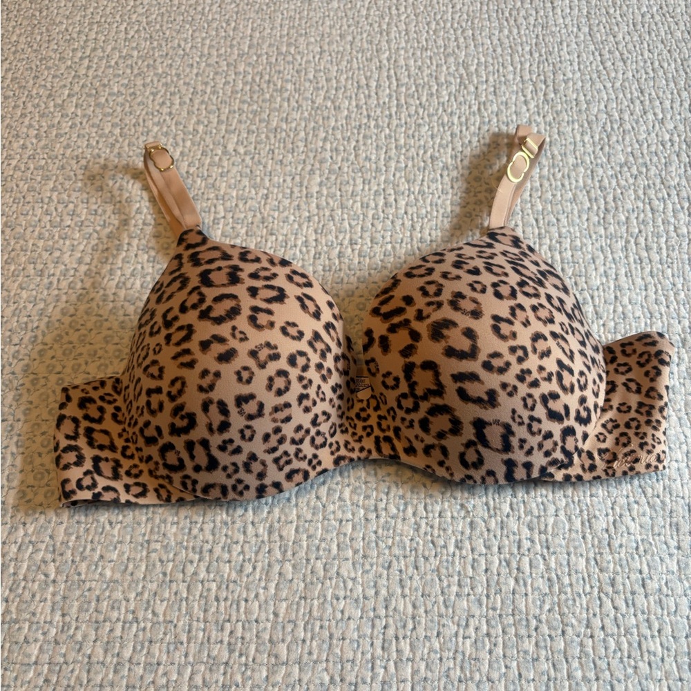 Victoria’s Secret Incredible Leopard Print Bra